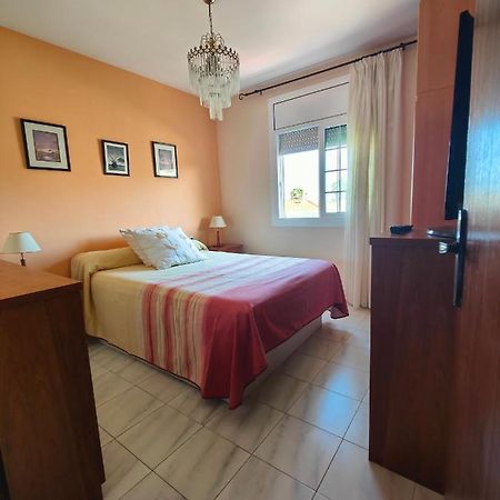 Apartamento En La Playa Cunit Buitenkant foto