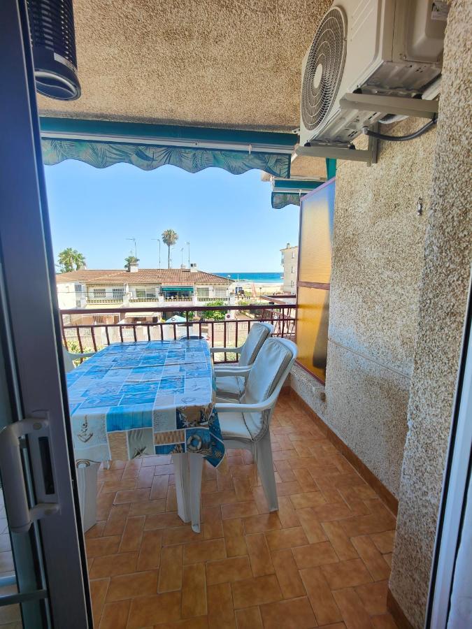 Apartamento En La Playa Cunit Buitenkant foto