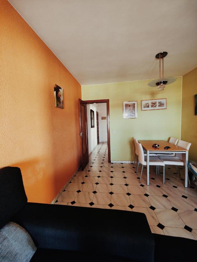 Apartamento En La Playa Cunit Buitenkant foto